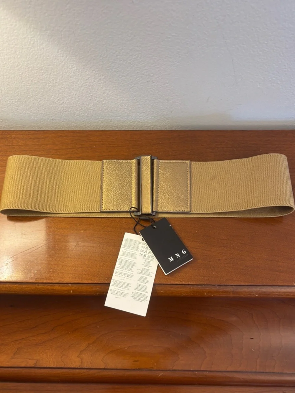 NWT MNG Mango Wide Elastic Stretch Belt Beige Tan Metallic Buckle OS